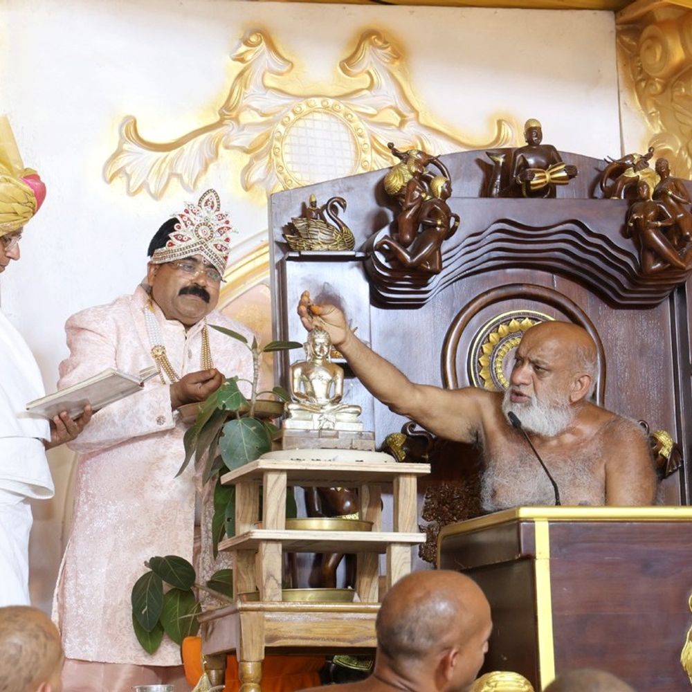 युवराज आदिकुमार ने राजसी वैभव त्याग वैराग्य अपनाया:मुनि सुधासागर ने आत्मशुद्धि और संयम को जीवन का आधार बताया