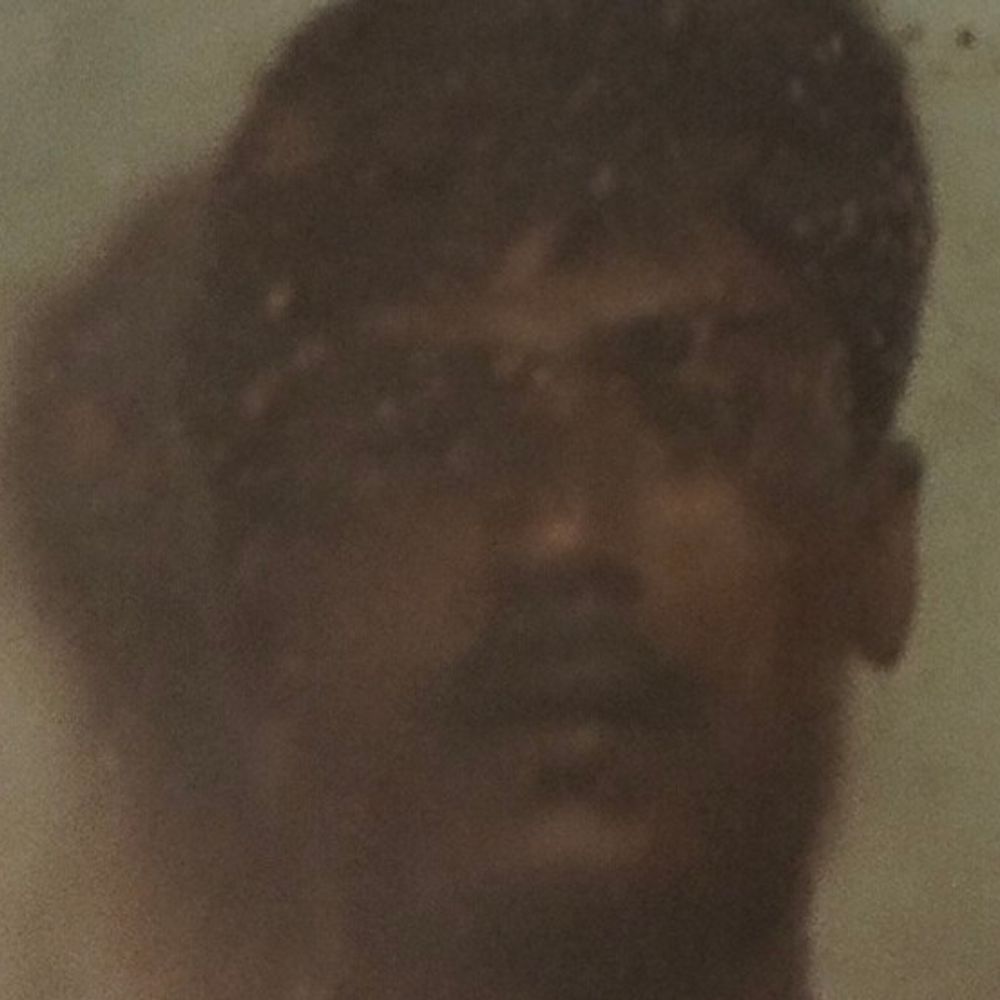 ट्रैक्टर की चपेट में आकर युवक की मौत:हाथरस में ईंट भट्ठा पर मजदूरी करता था, इलाज के दौरान तोड़ा दम