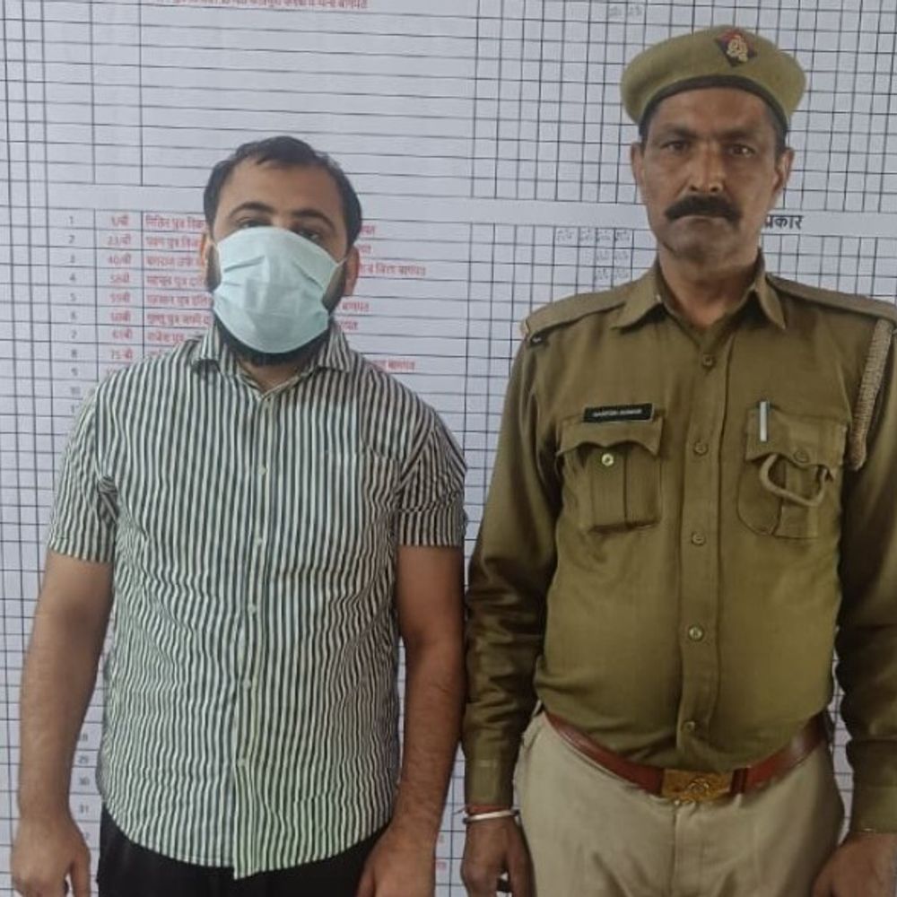 बागपत पुलिस ने जिला बदर अपराधी को किया गिरफ्तार:समय सीमा समाप्त होने से पहले ही शहर में घूम रहा था