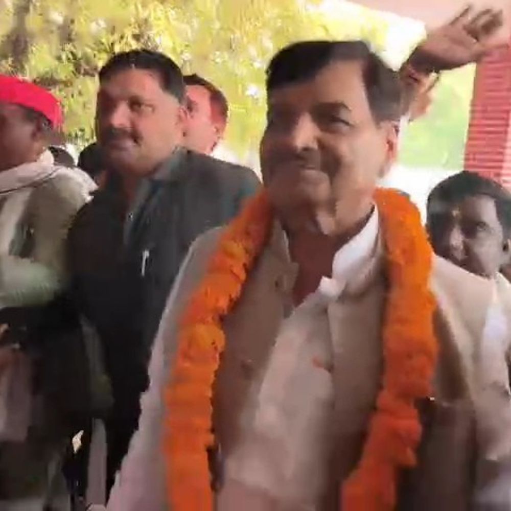 आजमगढ़ में बोले सपा महासचिव शिवपाल यादव:2027 में बनेगी अखिलेश के नेतृत्व में सरकार, शंकराचार्य के ऊपर भाजपा ने कराया फर्जी मुकदमा