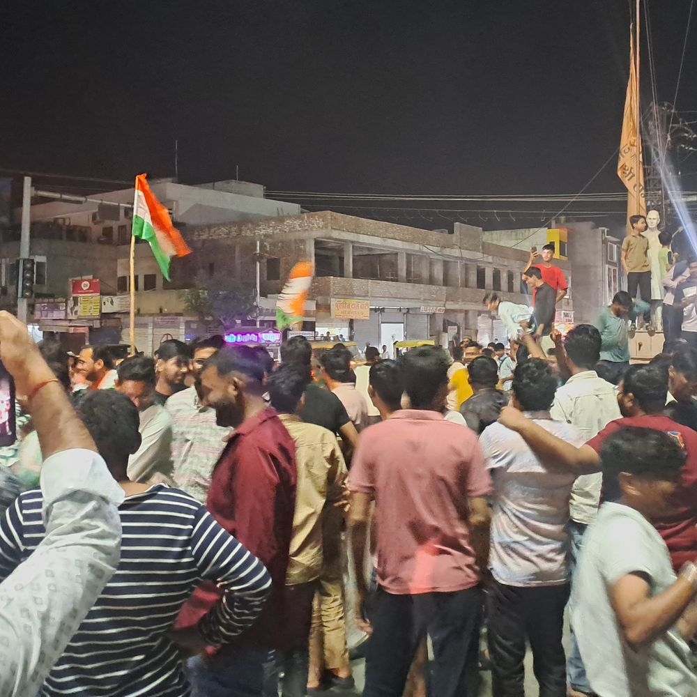 भारत के T-20 वर्ल्डकप जीतने पर पाली में जश्न:  जमकर आतिशबजी की, तिरंगा लहराया, फैन्स डीजे पर नाचे – Pali (Marwar) News