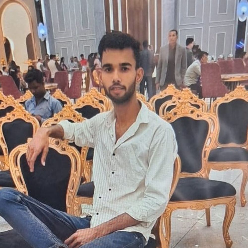 संतकबीरनगर में युवक ने फांसी लगाकर दी जान:दोस्तों के साथ पार्टी में जाने की बात कहकर निकला था, पुलिस जांच में जुटी