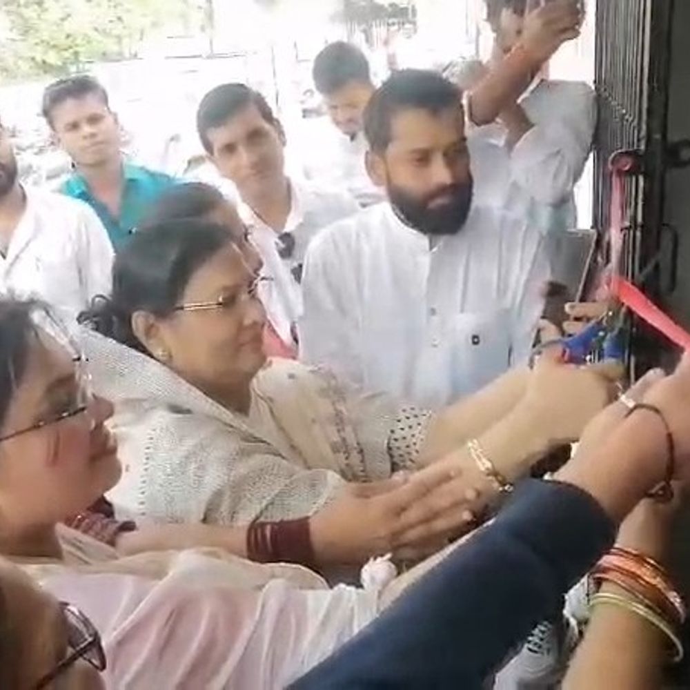 उन्नाव जिला अस्पताल में 50 से ज्यादा ने किया रक्तदान:‘पचास से अधिक रक्तदाता’ संस्था ने किया शिविर का आयोजन