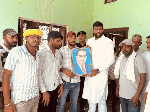 हिसार में दिग्विजय चौटाला का भाजपा पर तंज:  युवाओं ने पगड़ी पहनाकर किया स्वागत; बोले- महिलाओं-बुजुर्गों से किए वादे अधूरे – Narnaund News