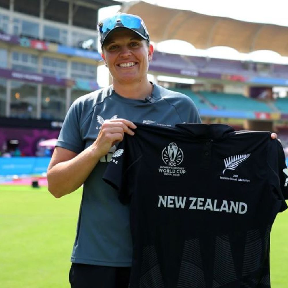न्यूजीलैंड विमेंस पेसर ली ताहूहू का वनडे क्रिकेट से संन्यास:व्हाइटफर्न्स की टॉप विकेट टेकर रहीं; कहा- टी-20 वर्ल्ड कप अगला टारगेट