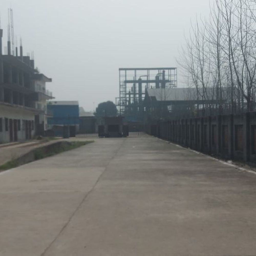 सहारनपुर में को-ऑपरेटिव शराब फैक्ट्री पर कुर्की की तैयारी:टपरी में 35 करोड़ का हुआ था आबकारी घोटाला, गैंगस्टर एक्ट में दर्ज है 27 लोगों पर मुकदमा