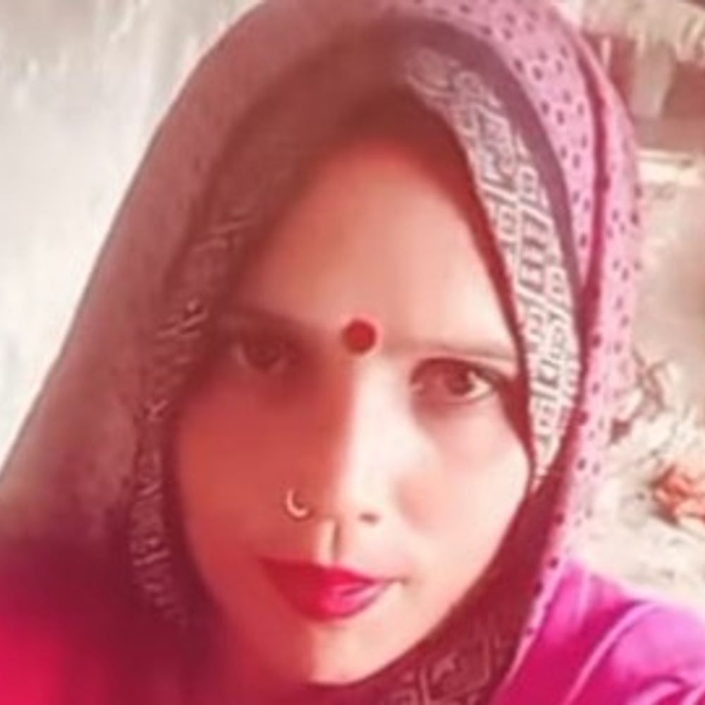 एटा में रोडवेज बस ने महिला को रौंदा:शादी से लौट रही 28 वर्षीय प्रीति की घटनास्थल पर मौत