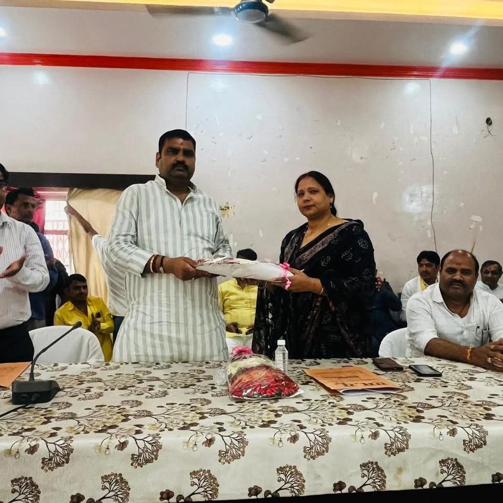 खलीलाबाद ब्लॉक में 4 करोड़ के विकास कार्यों को मंजूरी:क्षेत्र पंचायत की बैठक में सदर विधायक ने कहा- विकास में बाधा नहीं