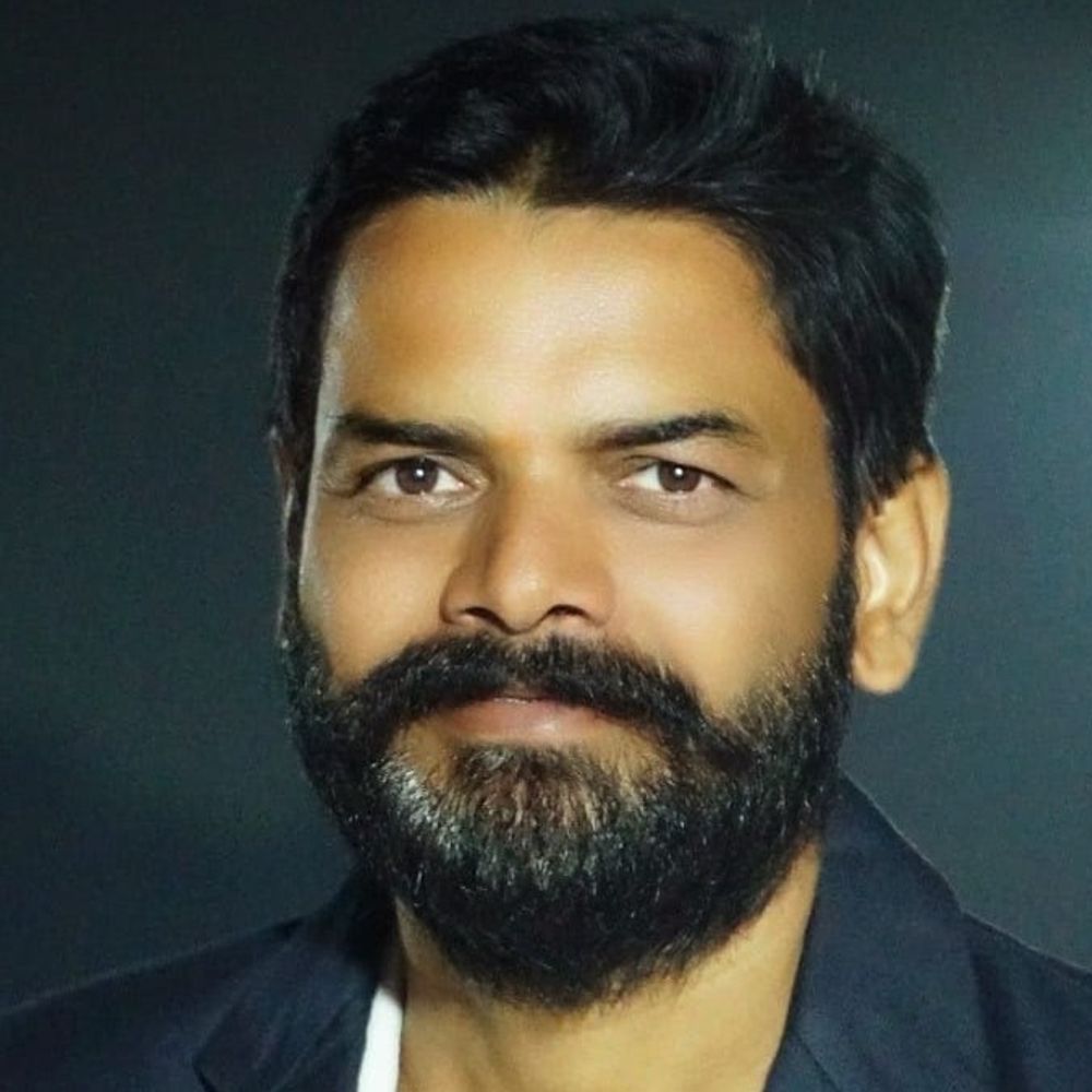 इटावा के नरेश कुमार भदौरिया को मिली राष्ट्रीय जिम्मेदारी:रोलर स्केटिंग फेडरेशन की स्पीड टेक्निकल कमेटी में सदस्य नियुक्त हुए