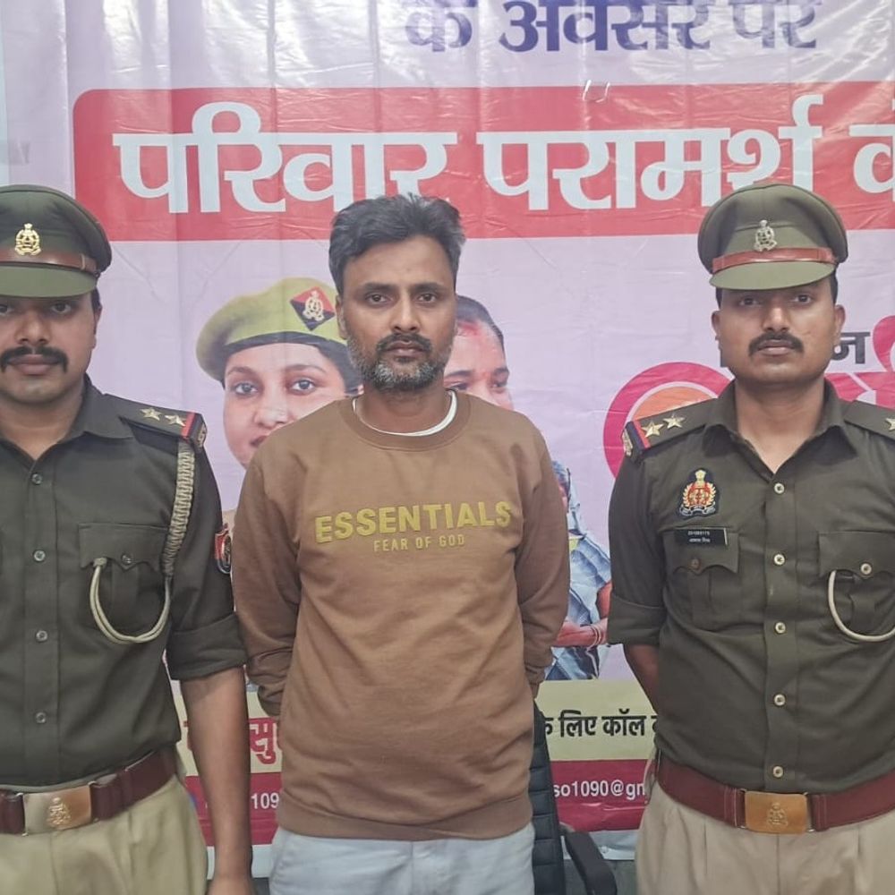 ग्राहक को नशीले मोमोज खिलाकर जेवर उड़ाए:कानपुर में दुकानदार गिरफ्तार, कन्नौज से दबोचा; जेल भेजा