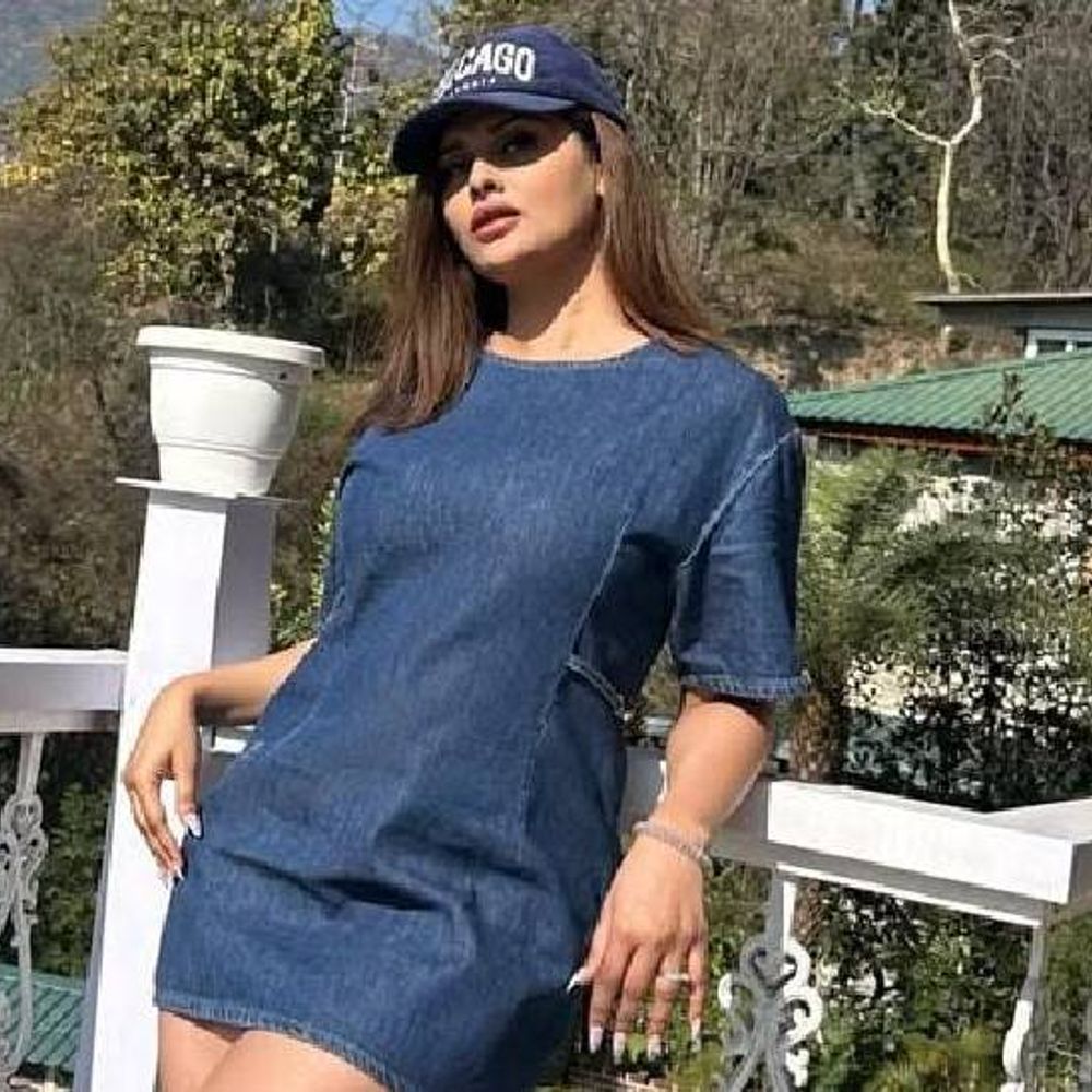 क्रिकेटर अमित मिश्रा की मॉडल पत्नी ने किया केस:बोलीं-कई लड़कियों से अफेयर, दहेज की डिमांड को लेकर प्रताड़ना; 1 करोड़ हर्जाना मांगा