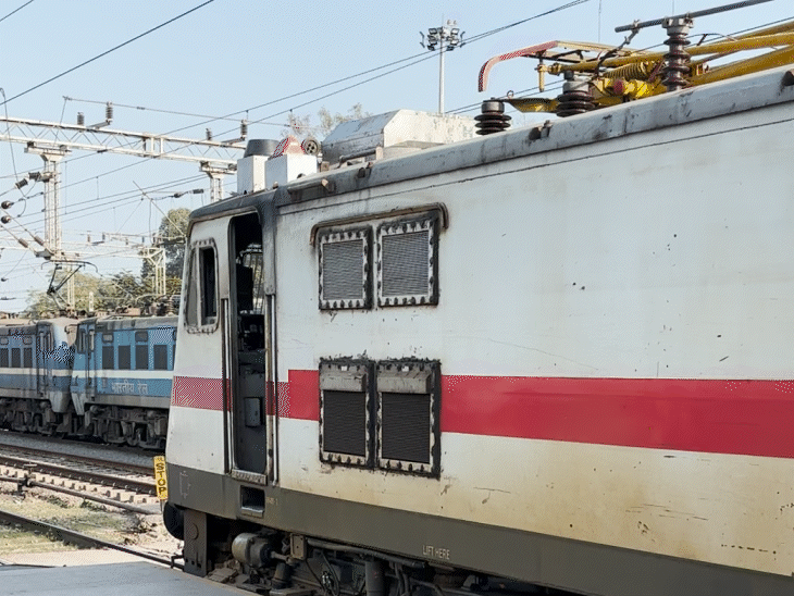 जोधपुर-जयपुर इंटरसिटी ट्रेन कल से इलेक्ट्रिक इंजन से दौड़ेगी:  डीजल इंजन की जगह अब इलेक्ट्रिक लोको से ईंधन और समय बचेगा – Jodhpur News