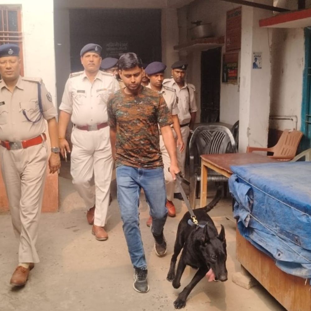मुजफ्फरपुर कोर्ट परिसर में सर्च ऑपरेशन:डॉग स्क्वायड और पुलिस ने चप्पे-चप्पे की तलाशी ली; SSP बोले- सुरक्षा हमारी पहली प्राथमिकता है