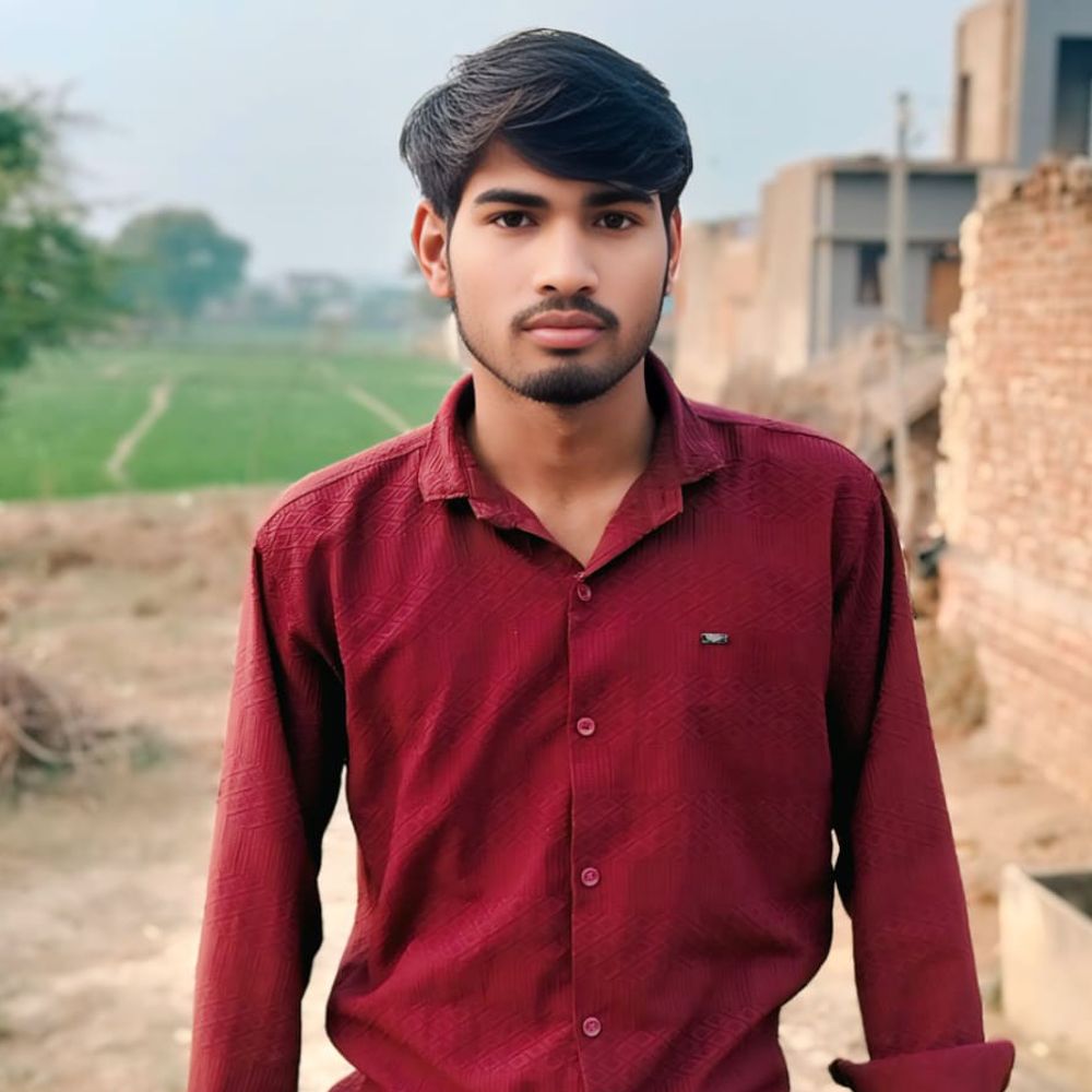 मथुरा में छात्र की सड़क हादसे में मौत:परीक्षा केंद्र जाते समय अज्ञात वाहन ने मारी टक्कर