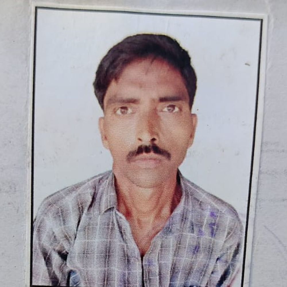 फतेहपुर में नहर माइनर में मिला मजदूर का शव:काम से ना लौटने पर परिजनों ने की तलाश, ग्रामीणों ने दी सूचना