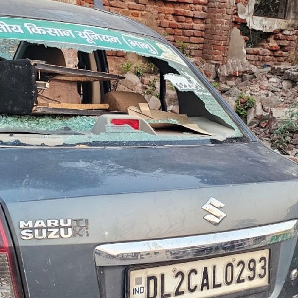 एटा में दो पक्षों में विवाद, 4 लोग घायल:आलू बीज के बकाया भुगतान को लेकर सकरा-मकसूदपुर में चले लाठी-डंडे