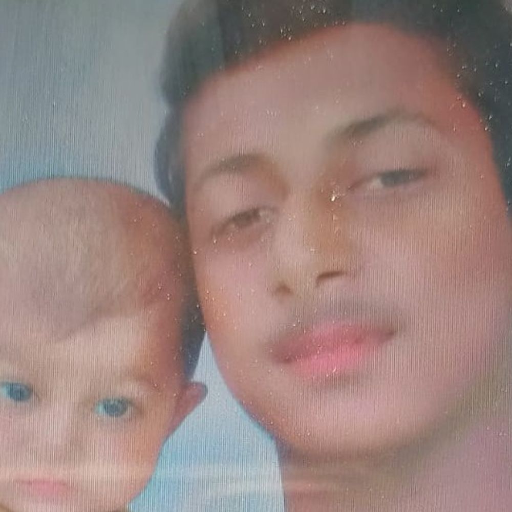 गोंडा में परीक्षा देने जा रहे छात्र की मौत:गन्ना लदी ट्राली से टकराई बाइक, आज बहन की लगन आनी थी