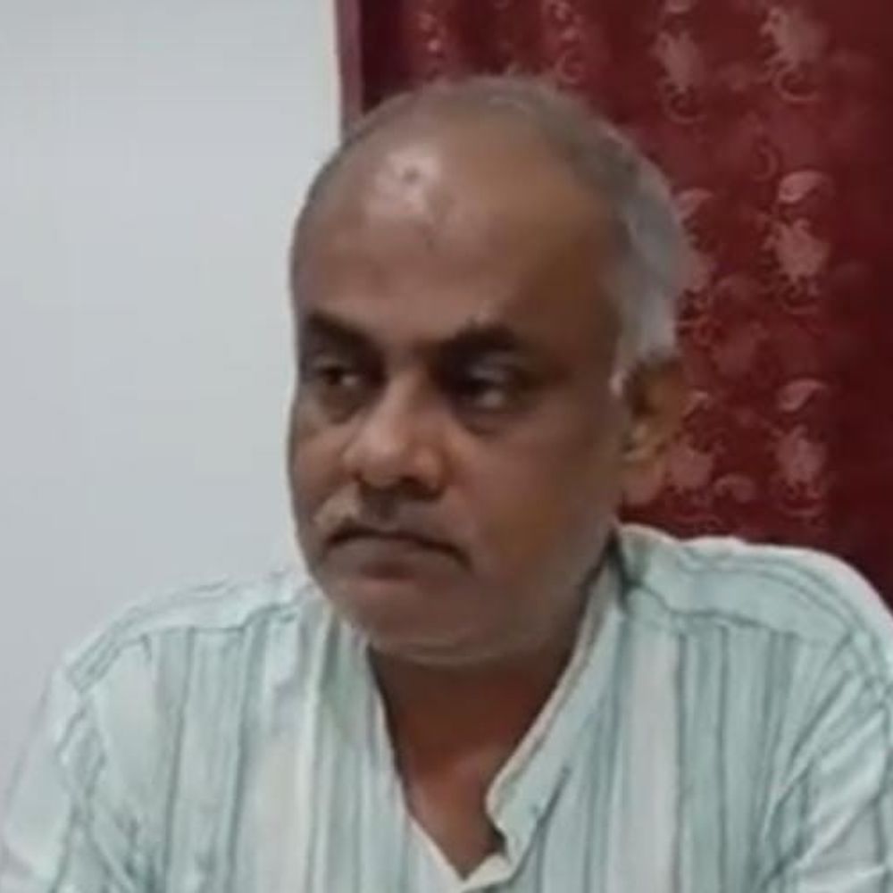 होली के बाद अकबरपुर डिपो में 35 बसें ठप:चालक-परिचालकों के छुट्टी पर जाने से यात्री परेशान, 15 रूट प्रभावित