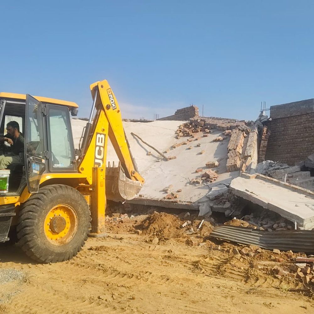 रेवाड़ी में 10 अवैध दुकान ध्वस्त कराई गई:  बिना अनुमति के कराया गया निर्माण, अधिकारी बोले- डवलप नहीं होंगी अवैध कॉलोनियां – Bawal News