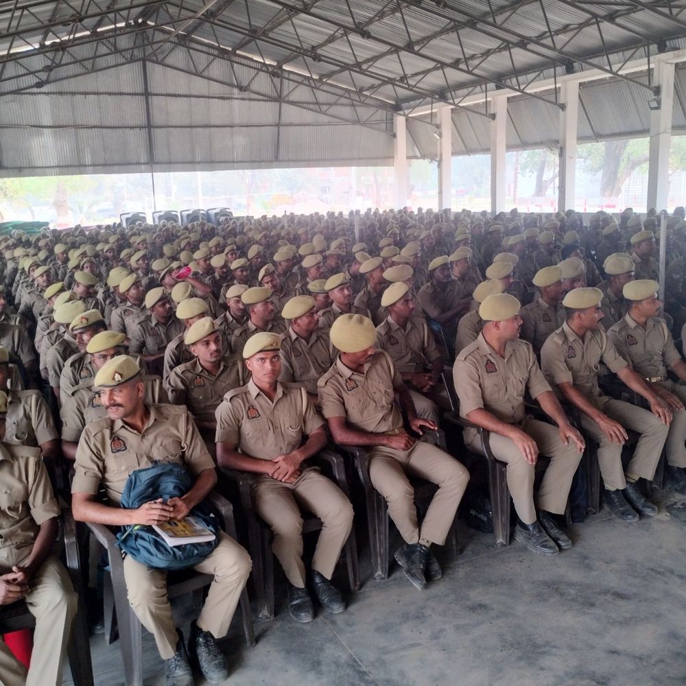 पुलिसकर्मियों को प्राथमिक उपचार का प्रशिक्षण दिया:प्रतापगढ़ पुलिस लाइन में डायल 112 कर्मियों और रिक्रूट हुए शामिल