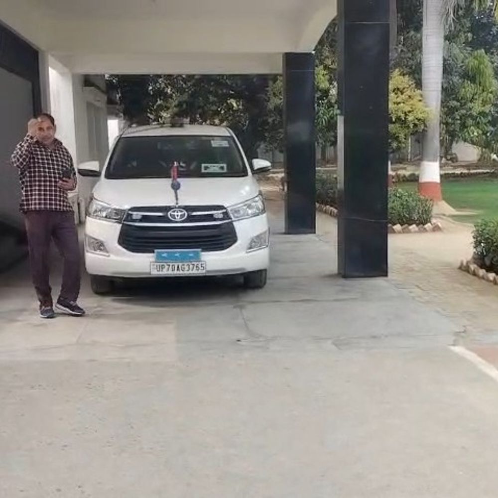 सीतापुर में दरोगा को 'डिजिटल अरेस्ट' कर ठगी:साइबर ठगों ने 15 लाख रुपए ऐंठे, साइबर टीम ने 95 हजार रुपए कराए होल्ड