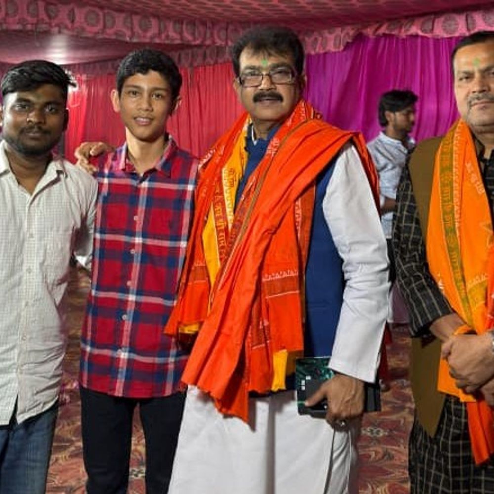 वास्तु खंड महासमिति का पारिवारिक होली मिलन समारोह:सुंदरकांड पाठ और सांस्कृतिक प्रस्तुतियों ने मन मोहा, बच्चे हुए सम्मानित