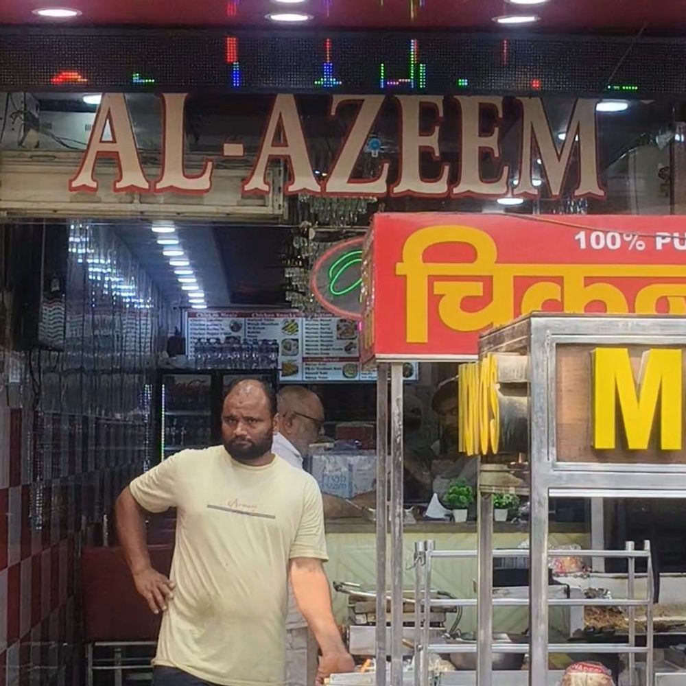 बुलंदशहर में कमर्शियल सिलेंडर पर रोक:होटल-रेस्टोरेंट को नहीं मिलेंगे, सिर्फ स्कूल-अस्पताल को आपूर्ति