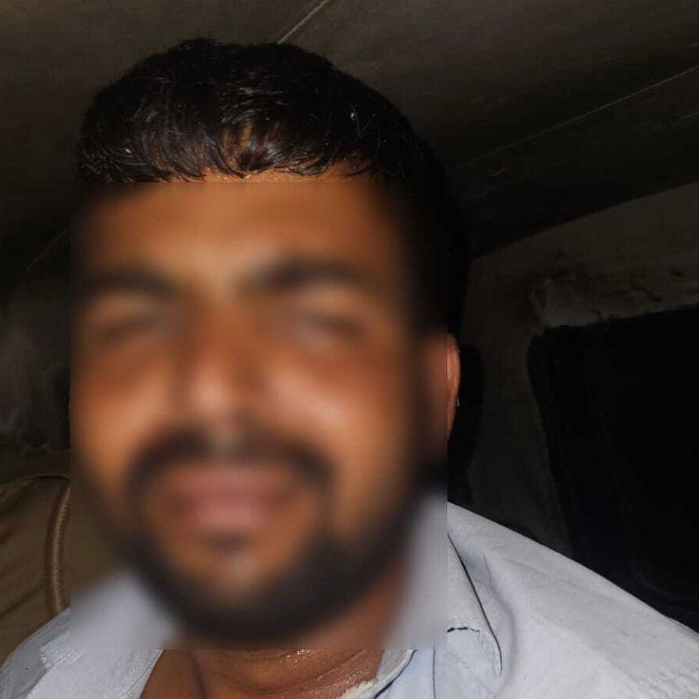 फिरोजाबाद में पुलिस मुठभेड़ में बाइक लूट का आरोपी घायल:दो मोटरसाइकिल और तमंचा बरामद, नारखी पुलिस की कार्रवाई