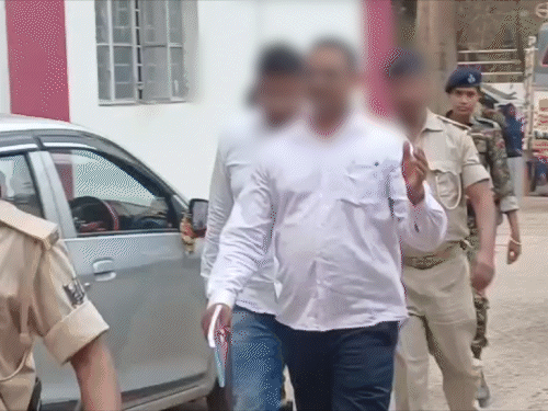 NSG का पूर्व कमांडो बेटी से रेप का दोषी,अब उम्रकैद:4 साल पहले पत्नी ने दर्ज कराया था केस, दोनों बेटियों को ले जाता था होटल