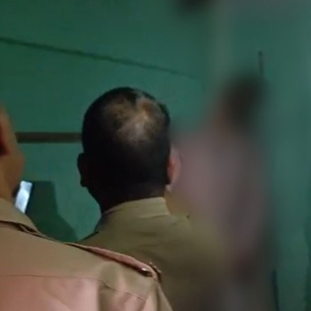 मथुरा में युवक ने सुसाइड किया:घर में दुपट्टे के फंदे से लटका मिला शव, पुलिस कर रही जांच