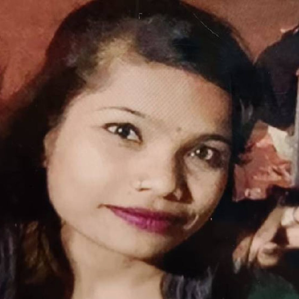 गुजैनी में महिला का लटकता मिला शव, हत्या का आरोप:एक साल पहले की थी लव मैरिज, बुरी तरह सड़ चुकी थी लाश