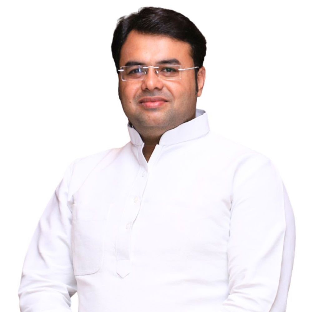 लखनऊ में गैस की किल्लत:व्यापार मंडल के वरिष्ठ महामंत्री बोले- व्यापार सीधे तौर पर प्रभावित हो रहा