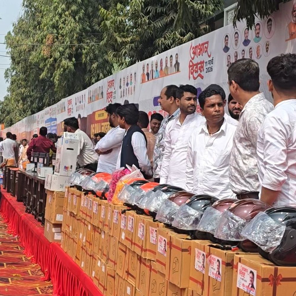 सरोजिनी नगर विधायक राजेश्वर सिंह आज मनाएंगे ‘आभार दिवस’:जन्मदिन पर युवाओं और महिलाओं को हेलमेट, लैपटॉप, सिलाई मशीन व अन्य सामग्री वितरित