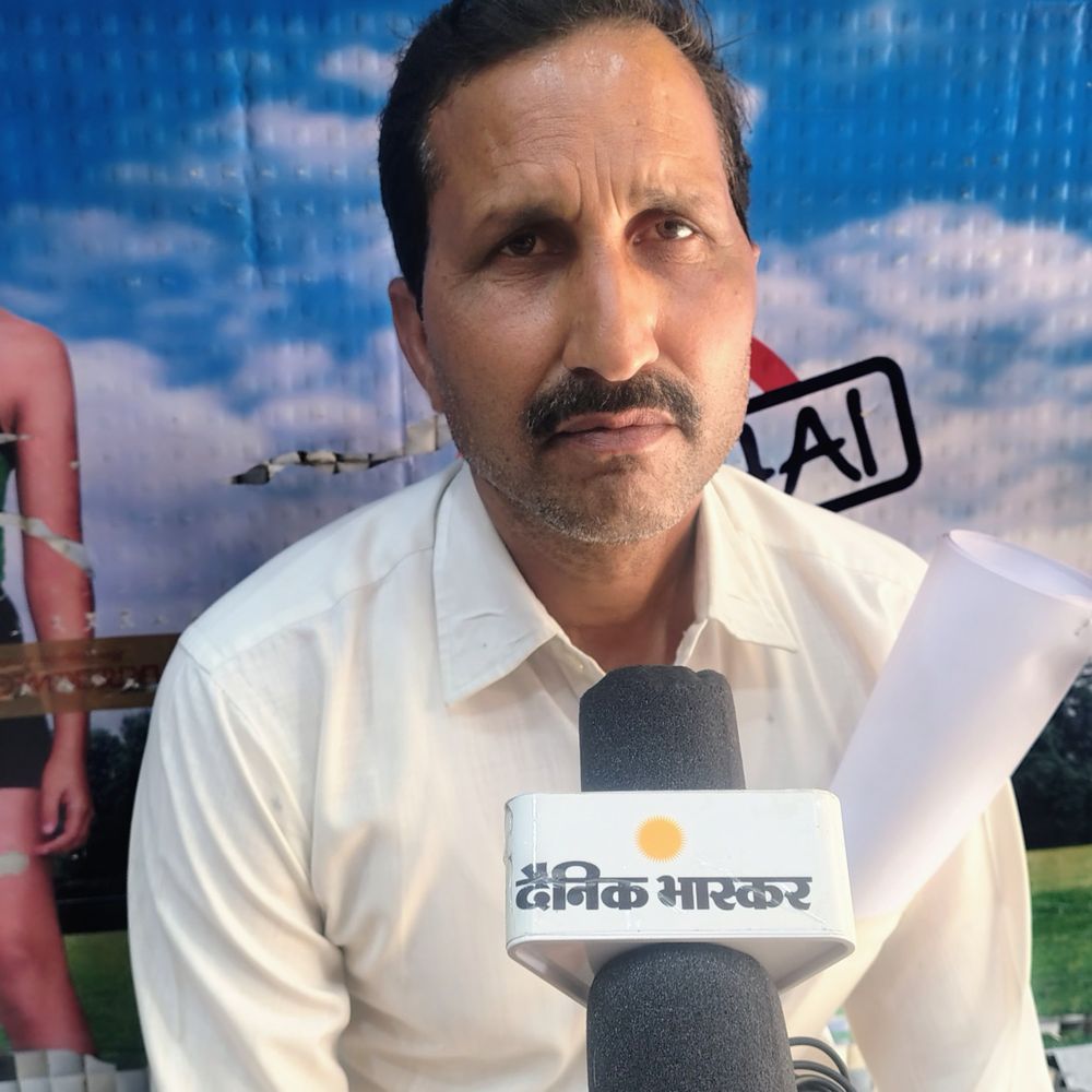 शादी की रस्मों के बीच जीजा ने की चोरी:जयमाल की रस्में चल रही थीं, लॉकर तोड़कर लाखों कैश ले गए; FIR