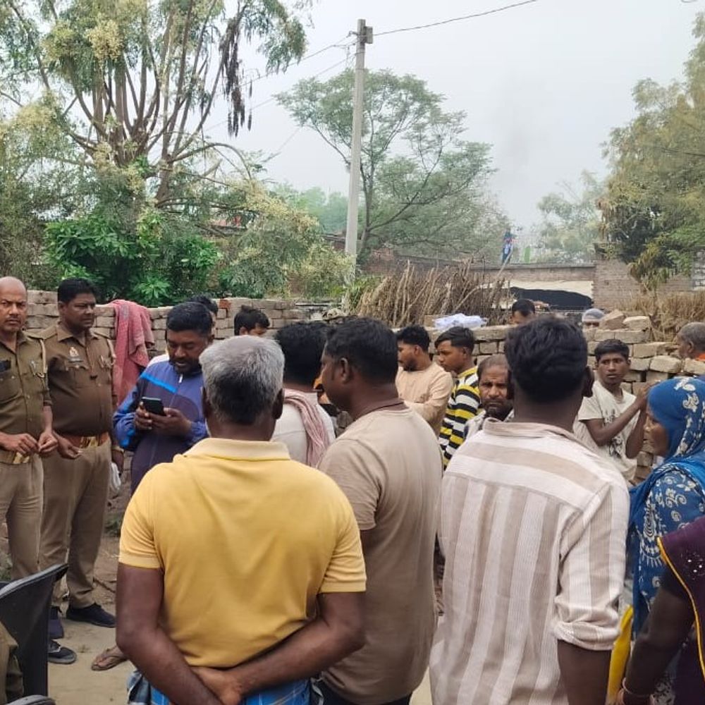 बहराइच में विवाहिता की संदिग्ध परिस्थितियों में मौत:मोतीपुर में पुलिस और फॉरेंसिक टीम जांच में जुटी, पोस्टमार्टम के लिए भेजी गई बॉडी