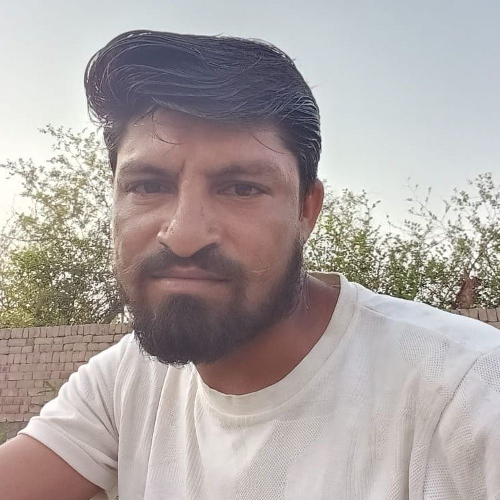 अज्ञात वाहन ने बाइक सवार को टक्कर मारी, मौत:हसनपुर में घर लौटते समय हुआ हादसा, पुलिस जांच में जुटी