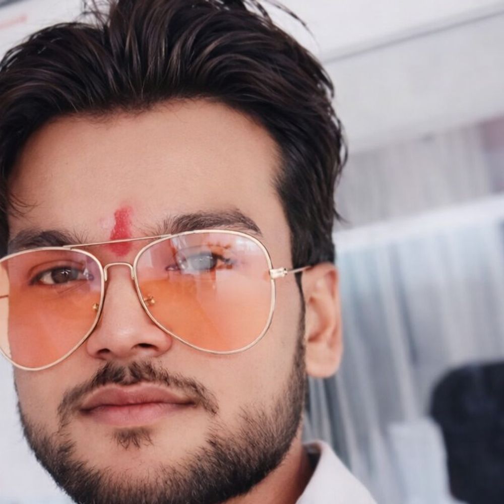 जालौन में नहर में गिरे युवक का शव मिला:32 घंटे बाद घटनास्थल से 4 किमी दूर बरामद, सर्च के लिए SDRF बुलाई गई थी