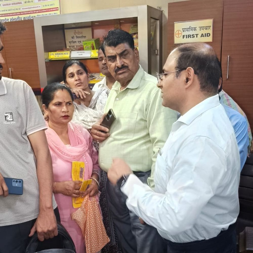 सहारनपुर में 19 गैस एजेंसियों की जांच:कहीं नहीं मिली LPG की कमी, अधिकारी बोले आपूर्ति नियमानुसार