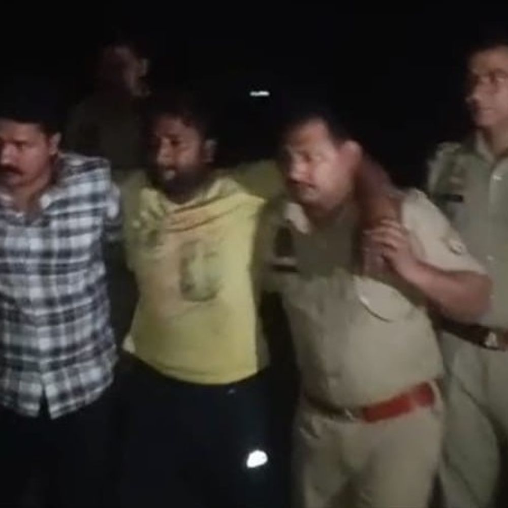 नाबालिग से दुष्कर्म का आरोपी मुठभेड़ में गिरफ्तार:तमंचा बरामदगी के दौरान पुलिस पर फायरिंग, जवाबी कार्रवाई में पैर में लगी गोली