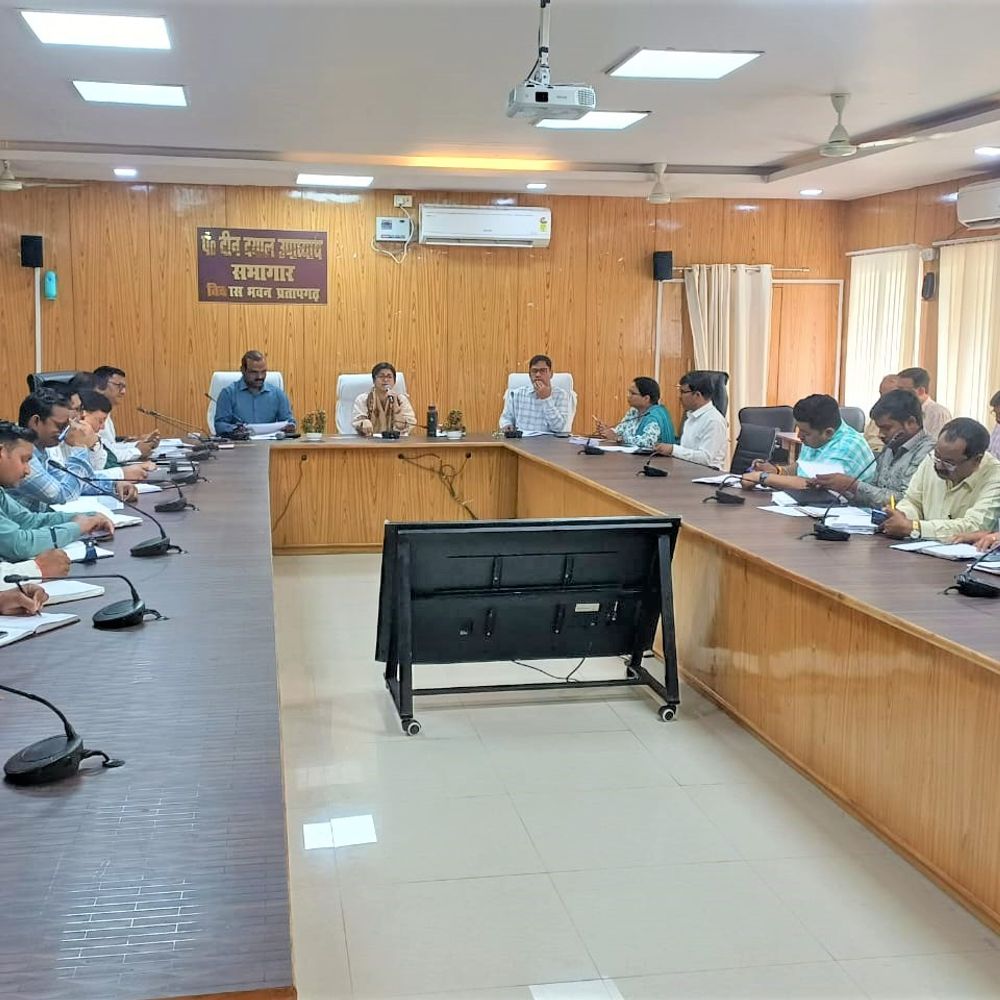 सीडीओ ने ग्राम पंचायत अधिकारी के निलंबन का दिया निर्देश:कार्ययोजना अपलोड न होने और खराब प्रगति पर हुई कार्रवाई