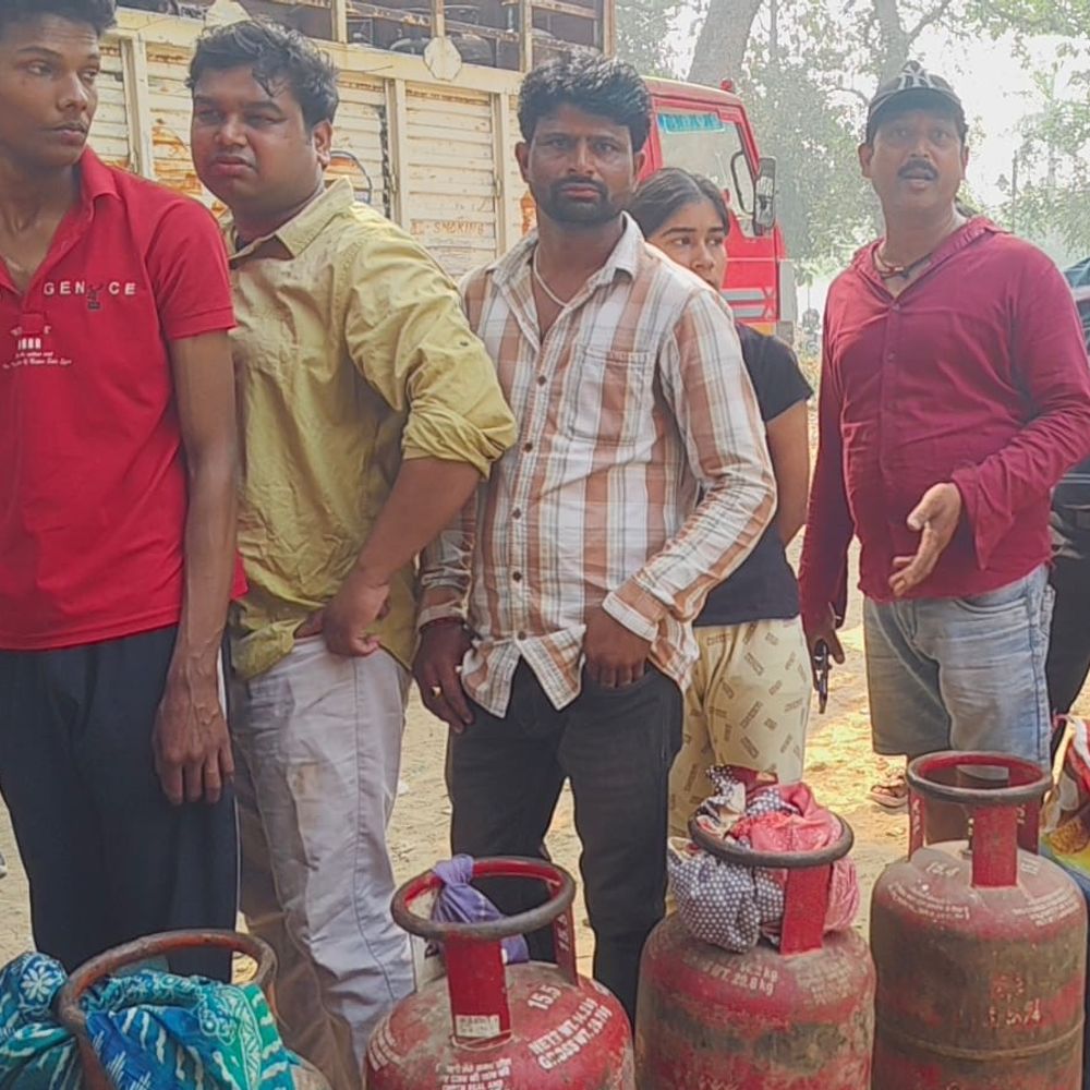 ईरान-इजरायल तनाव का असर, एलपीजी आपूर्ति प्रभावित:अब 25 दिन बाद मिलेगा दूसरा सिलेंडर, प्रयागराज में एस्मा लागू