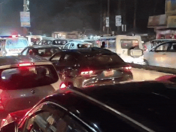 घंटों फंसी रही बराता, एम्बुलेंस और वाहन:  मुरैना में नेशनल हाईवे, ओवरब्रिज बाइपास पर जाम; लोग होते रहे परेशान – Morena News