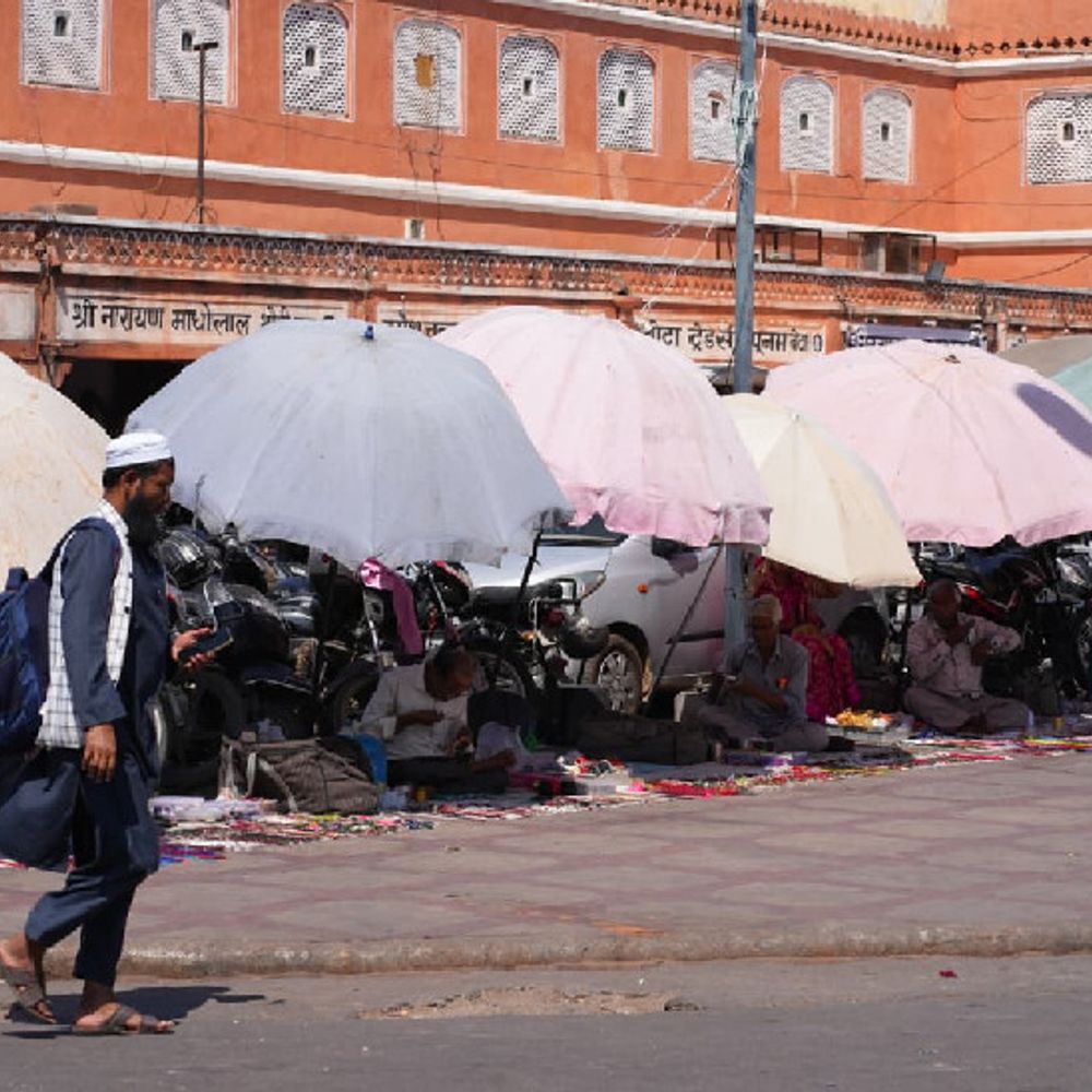 छत्तीसगढ़, MP, बिहार में 2-3 दिन में बारिश की चेतावनी:जम्मू-कश्मीर, हिमाचल प्रदेश-उत्तराखंड में आज भी बर्फबारी का अलर्ट; राजस्थान में पारा 40°C के करीब