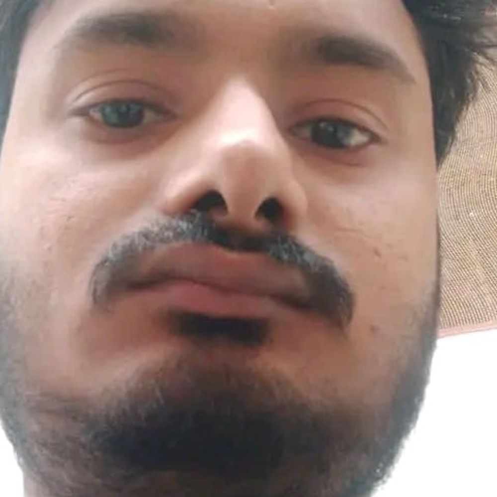 मिर्जापुर में कर्ज से परेशान युवक ने आत्महत्या की:2 साल पहले हुई थी शादी, मायके में रहती है पत्नी