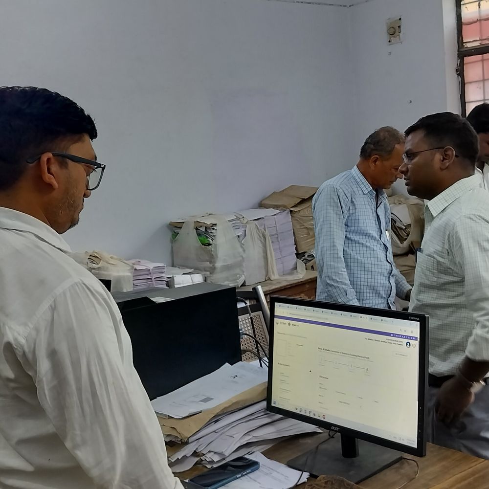 अयोध्या में 24, 464 मतदाता बढ़े:49, 223 फार्म-छह आपत्तियां अभी भी अनिस्तारित