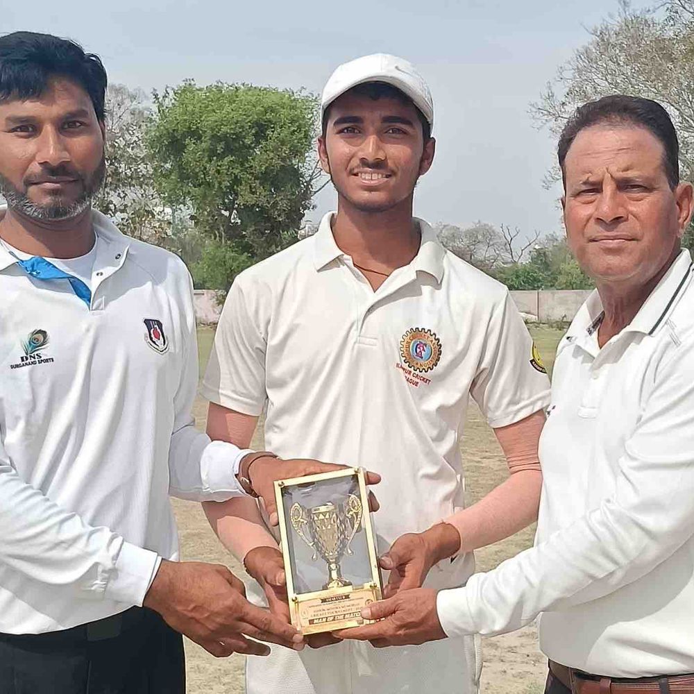 अशोक मिश्रा स्मारक क्रिकेट, रोलैंड क्लब की धमाकेदार जीत:एमयूटीसी को 128 रन से हराकर फाइनल में पहुंचा, सात्विक शर्मा ने झटके 5 विकेट