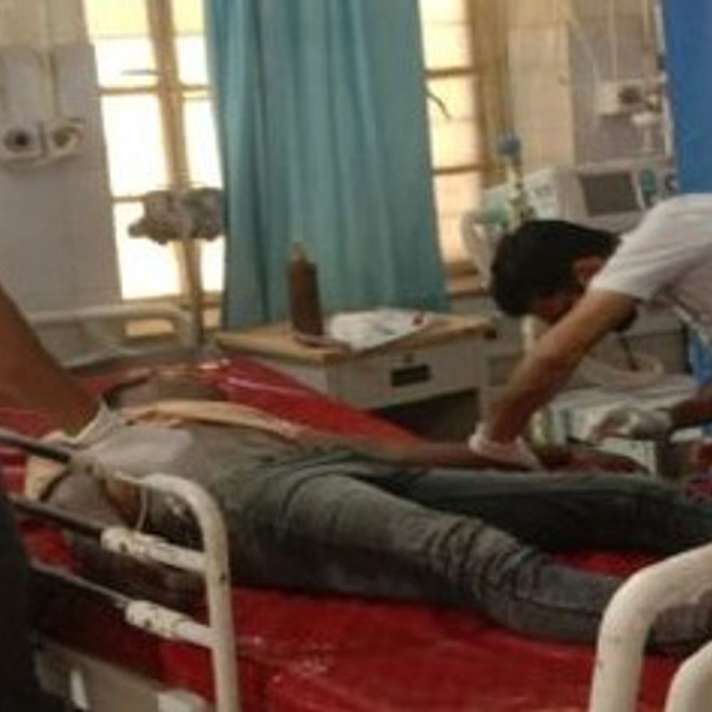 करनाल ससुराल में आए युवक पर जानलेवा हमला:  कैंची और उस्तरे किया हमला, बाजुओं की कटी नसें,बीमार सास का आया था हाल जानने – Karnal News