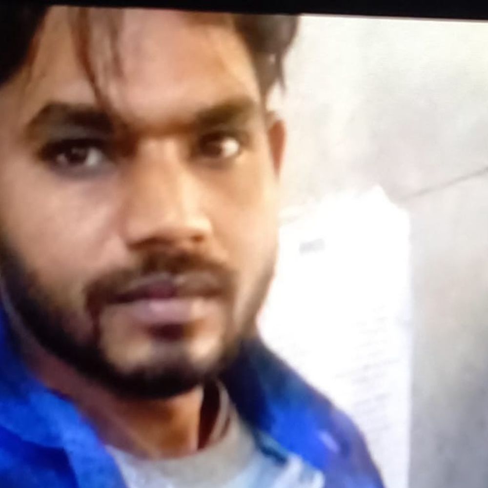 युवक की मौत पर परिजनों का हंगामा:फिरोजाबाद में नर्सिंग होम में तोड़फोड़, पुलिस ने शव पोस्टमार्टम को भेजा