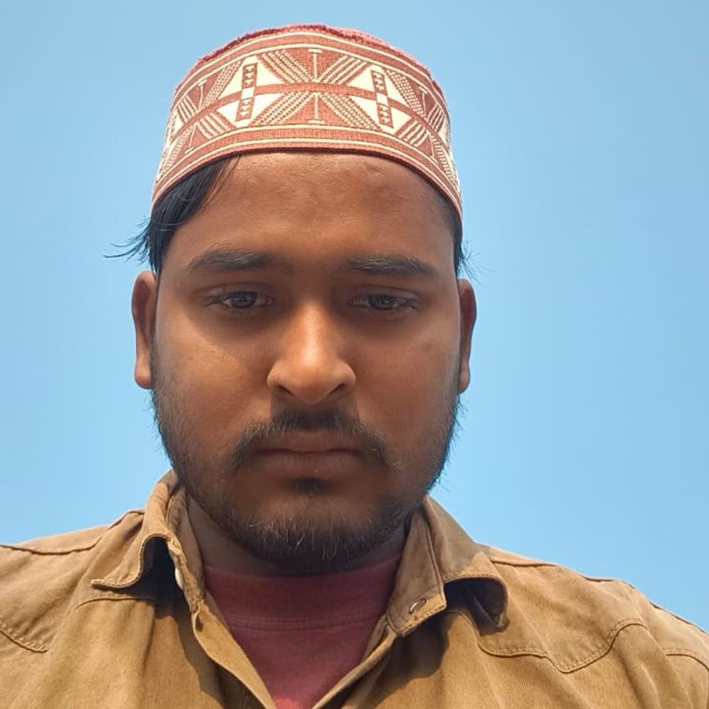 संभल में जनरेटर को चपेट में आकर युवक की मौत:पड़ोसी बुलाकर ले गया था, दो छोटे बच्चे हैं, तीन साल पहले शादी हुई