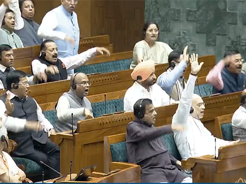 बजट सत्र का दूसरा फेज, आज चौथा दिन:लगातार 3 दिन से विपक्ष का हंगामा; कल लोकसभा में स्पीकर के खिलाफ अविश्वास प्रस्ताव खारिज हुआ